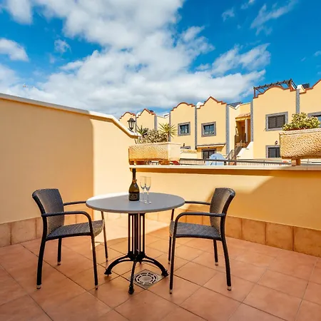 Anele Costa Adeje (Tenerife)